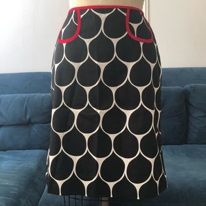 Donna Degnan black, white, red cotton skirt size 4